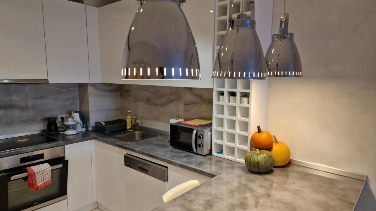 Lux Apartman Ava Kikinda Dış mekan fotoğraf