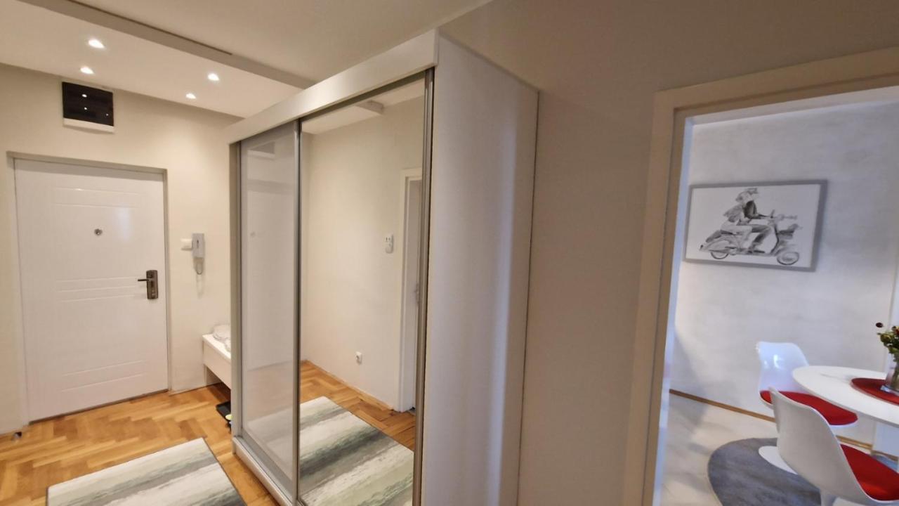 Lux Apartman Ava Kikinda Dış mekan fotoğraf